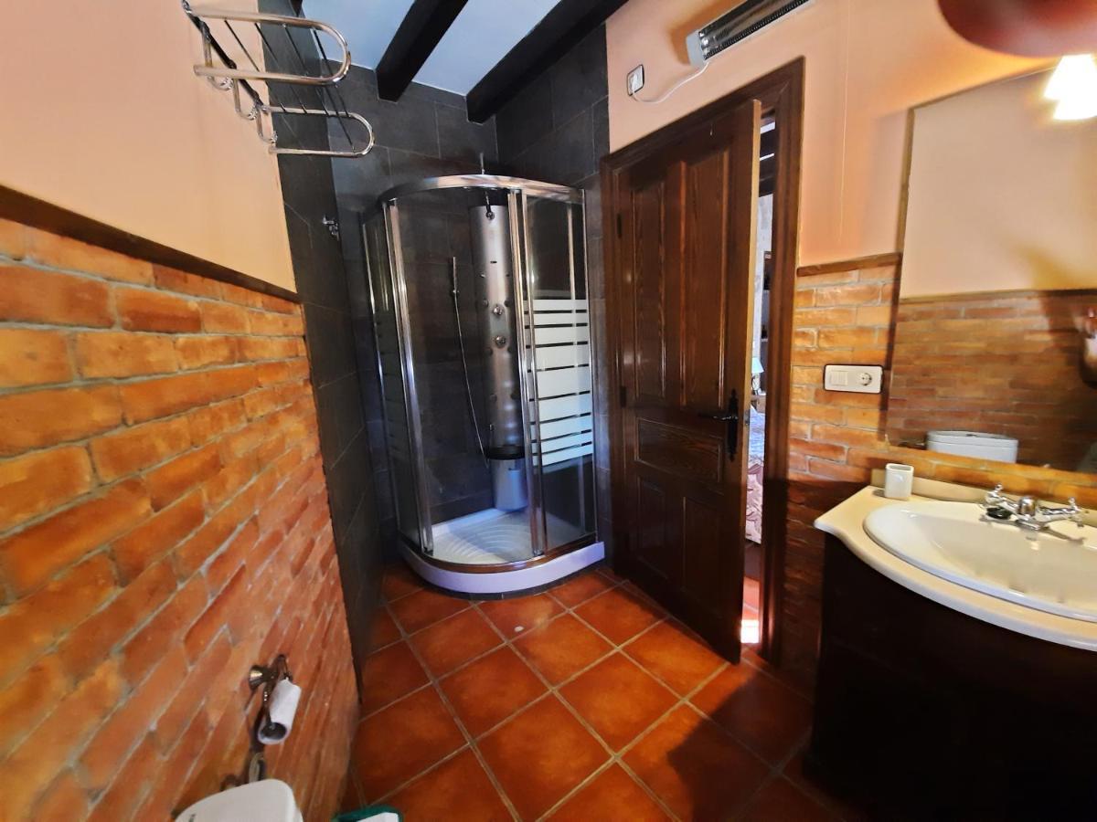 Casa Rural El Cano De Abajo Алдеануева дел Камино Екстериор снимка