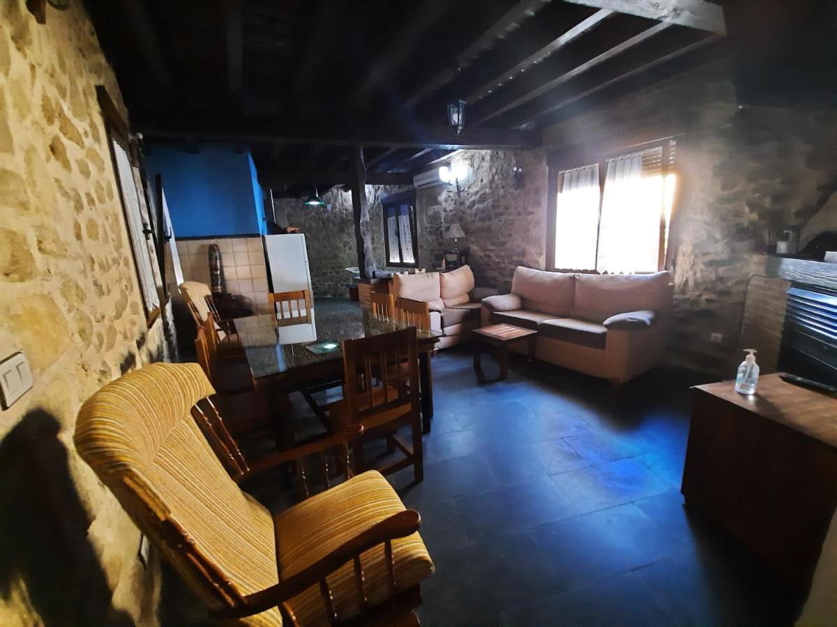 Casa Rural El Cano De Abajo Алдеануева дел Камино Екстериор снимка