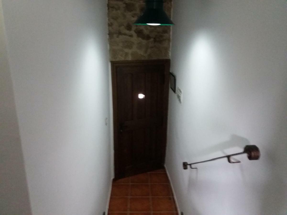 Casa Rural El Cano De Abajo Алдеануева дел Камино Екстериор снимка